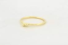 Afbeelding in Gallery-weergave laden, Ring met twee gouden bolletjes, geelgoud