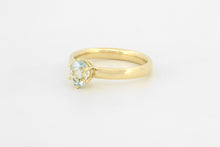 Afbeelding in Gallery-weergave laden, Ring met aquamarijn in zespootzetting, geelgoud