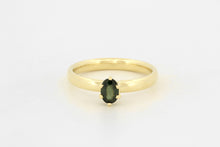 Afbeelding in Gallery-weergave laden, Ring met ovale groene saffier in zespootzetting, geelgoud