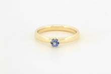 Afbeelding in Gallery-weergave laden, Ring met blauwe spinel in zespootzetting, geelgoud