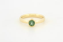 Afbeelding in Gallery-weergave laden, Ring met lichtgroene toermalijn, geelgoud