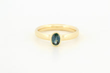 Afbeelding in Gallery-weergave laden, Ring met ovaal geslepen blauwgroene saffier, geelgoud