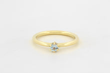 Afbeelding in Gallery-weergave laden, Ring met zespoot en sky topaas, geelgoud