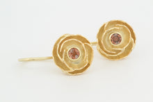 Afbeelding in Gallery-weergave laden, Oorhangers Roosjes XL, geelgoud