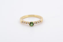 Afbeelding in Gallery-weergave laden, Ring alliance met zespootzetting, zes diamanten en groene toermalijn, geelgoud

